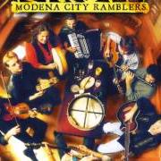 Il testo REMEDIOS LA BELLA dei MODENA CITY RAMBLERS è presente anche nell'album Raccolti (1998)