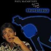 Il testo HERE THERE AND EVERYWHERE di PAUL MCCARTNEY è presente anche nell'album Give my regards to broadstreet (1984)