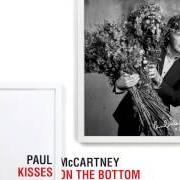 Il testo THE INCH WORM di PAUL MCCARTNEY è presente anche nell'album Kisses on the bottom (2012)
