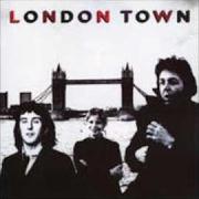 Il testo CAFE ON THE LEFT BANK di PAUL MCCARTNEY è presente anche nell'album London town (1978)