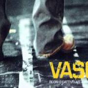 Il testo MEDLEY (BRAVA, COSA C'È, BRAVA GIULIA, DORMI DORMI) di VASCO ROSSI è presente anche nell'album Buoni o cattivi live anthology (2005)