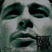 Il testo CI PENSO DOPO di FABRI FIBRA è presente anche nell'album Turbe giovanili (2002)