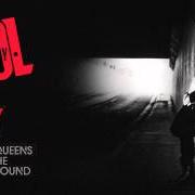 Il testo ONE BREATH AWAY di BILLY IDOL è presente anche nell'album Kings & queens of the underground (2014)