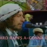 Il testo THE WATER IS WIDE di BOB DYLAN è presente anche nell'album Live 1975 (2002)