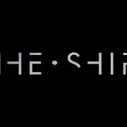 Il testo FICKLE SUN (II) THE HOUR IS THIN di BRIAN ENO è presente anche nell'album The ship (2016)