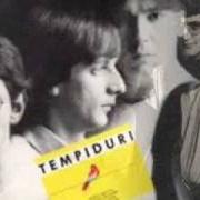 Il testo TEMPI DURI di CRISTIANO DE ANDRÈ è presente anche nell'album Chiamali tempi duri (1982)