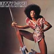 Il testo SPECIAL PEOPLE di BETTY DAVIS è presente anche nell'album They say i'm different (1974)