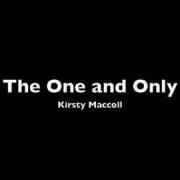 Il testo HE'S ON THE BEACH di KIRSTY MACCOLL è presente anche nell'album The one and only (2001)