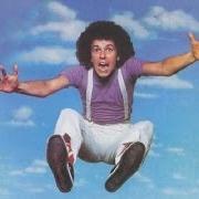 Il testo MAGDALENA di LEO SAYER è presente anche nell'album Endless flight (1976)