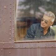 Il testo LA VITA FACILE di LIGABUE è presente anche nell'album Made in italy (2016)