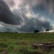 Il testo RAINCLOUD di LIGHTHOUSE FAMILY è presente anche nell'album Postcards from heaven (1998)