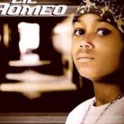 Il testo SOMEBODY'S IN LOVE di LIL' ROMEO è presente anche nell'album Lil' romeo (2001)