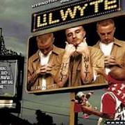 Il testo EVERYBODY GETTIN' CRUNK di LIL WYTE è presente anche nell'album Phinally phamous (2004)