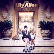 Il testo HOLDING ON TO NOTHING di LILY ALLEN è presente anche nell'album Sheezus (2014)