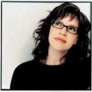 Il testo FOOLS LIKE ME di LISA LOEB è presente anche nell'album The way it really is (2004)