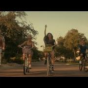 Il testo SUMMER FEVER dei LITTLE BIG TOWN è presente anche nell'album Summer fever (2018)