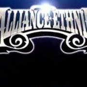 Il testo FAT COME BACK di ALLIANCE ETHNIK è presente anche nell'album Fat come back (1999)