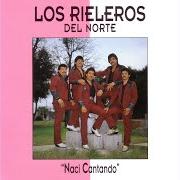 Il testo ES DE REYES LEVANTARSE di LOS RIELEROS DEL NORTE è presente anche nell'album Cantandole al cielo (2012)
