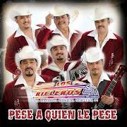 Il testo POCO A POCO ME MUERO di LOS RIELEROS DEL NORTE è presente anche nell'album Pese a quien le pese (2009)