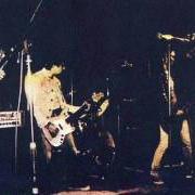Il testo SIEMPRE IGUAL di LOS SUAVES è presente anche nell'album Esta vida me va a matar (1982)