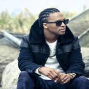 Il testo HUSTLAZ DUE di LUPE FIASCO è presente anche nell'album Lupe the jedi (2006)