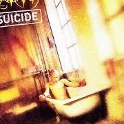 Il testo BROKEN DREAMS OF DEATH dei MACTÄTUS è presente anche nell'album Suicide (2002)