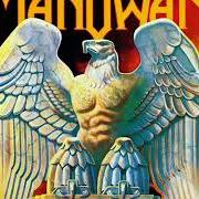 Il testo DARK AVENGER dei MANOWAR è presente anche nell'album Battle hymns (1982)