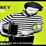Il testo SEVENTEEN di MAT KEARNEY è presente anche nell'album Young love (2011)