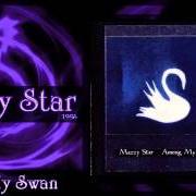 Il testo HAPPY dei MAZZY STAR è presente anche nell'album Among my swan (1996)