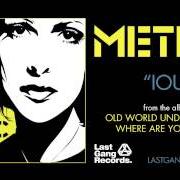 Il testo ON A SLOW NIGHT dei METRIC è presente anche nell'album Old world underground, where are you now? (2003)