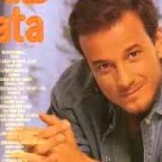 Il testo ME HACES BIEN ME HACES DANO di AMBRA ANGIOLINI è presente anche nell'album Angelitos (1996)