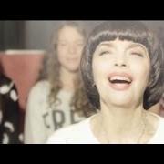 Il testo LES ANGES DANS NOS CAMPAGNES (GLORIA IN EXCELSIS DEOS) di MIREILLE MATHIEU è presente anche nell'album Mireille mathieu noël (2015)