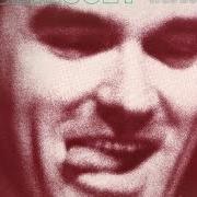 Il testo THE LOOP di MORRISSEY è presente anche nell'album Beethoven was deaf (1993)