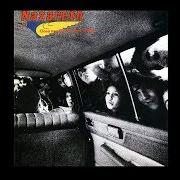 Il testo BORN UNDER THE WRONG SIGN dei NAZARETH è presente anche nell'album Close enough for rock 'n' roll (1976)