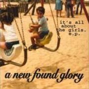 Il testo SCRAPED KNEES dei NEW FOUND GLORY è presente anche nell'album It's all about the girls (2001)