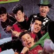 Il testo I STILL BELIEVE IN SANTA CLAUS dei NEW KIDS ON THE BLOCK è presente anche nell'album Merry, merry christmas (1989)