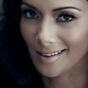 Il testo NOBODY CAN CHANGE ME di NICOLE SCHERZINGER è presente anche nell'album Poison