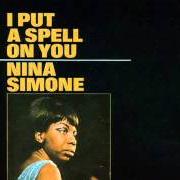 Il testo TAKE ME TO THE WATER di NINA SIMONE è presente anche nell'album Feeling good (1994)