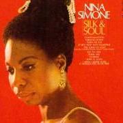 Il testo IT BE'S THAT WAY SOMETIMES di NINA SIMONE è presente anche nell'album Silk and soul (1967)