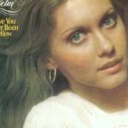 Il testo IT'S SO EASY di OLIVIA NEWTON-JOHN è presente anche nell'album Have you never been mellow (1975)