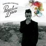 Il testo THE END OF ALL THINGS dei PANIC AT THE DISCO è presente anche nell'album Too weird to live, too rare to die! (2013)