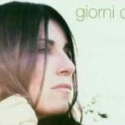 Il testo ODIARTI E AMARTI COSÌ di PAOLA TURCI è presente anche nell'album Giorni di rose (2010)