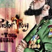 Il testo NO MONEY di PASTOR TROY è presente anche nell'album Tool muziq (2007)