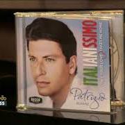 Il testo ANGELINA/ZOOMA, ZOOMA di PATRIZIO BUANNE è presente anche nell'album Italianissimo (2005)