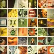 Il testo LUKIN' dei PEARL JAM è presente anche nell'album No code (1996)