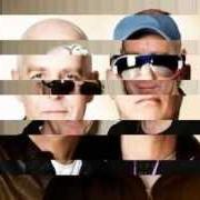 Il testo LEFT TO MY OWN DEVICES di PET SHOP BOYS è presente anche nell'album Ultimate (2010)