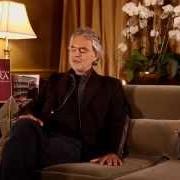 Il testo LIBERA ME di ANDREA BOCELLI è presente anche nell'album Requiem (2001)