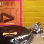 Il testo WISHFUL THINKING dei PULP è presente anche nell'album It (1983)