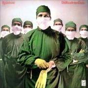 Il testo SPOTLIGHT KID dei RAINBOW è presente anche nell'album Difficult to cure (1981)