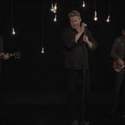 Il testo LET IT HURT dei RASCAL FLATTS è presente anche nell'album Changed (2012)